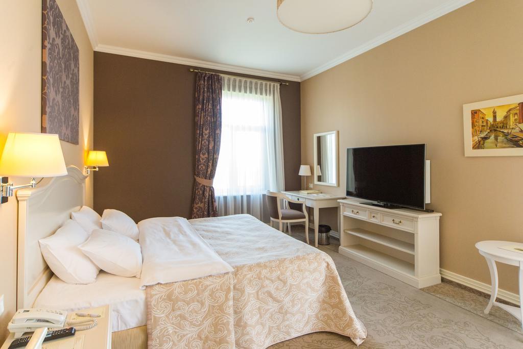 Palace Del Mar Odesa Room photo